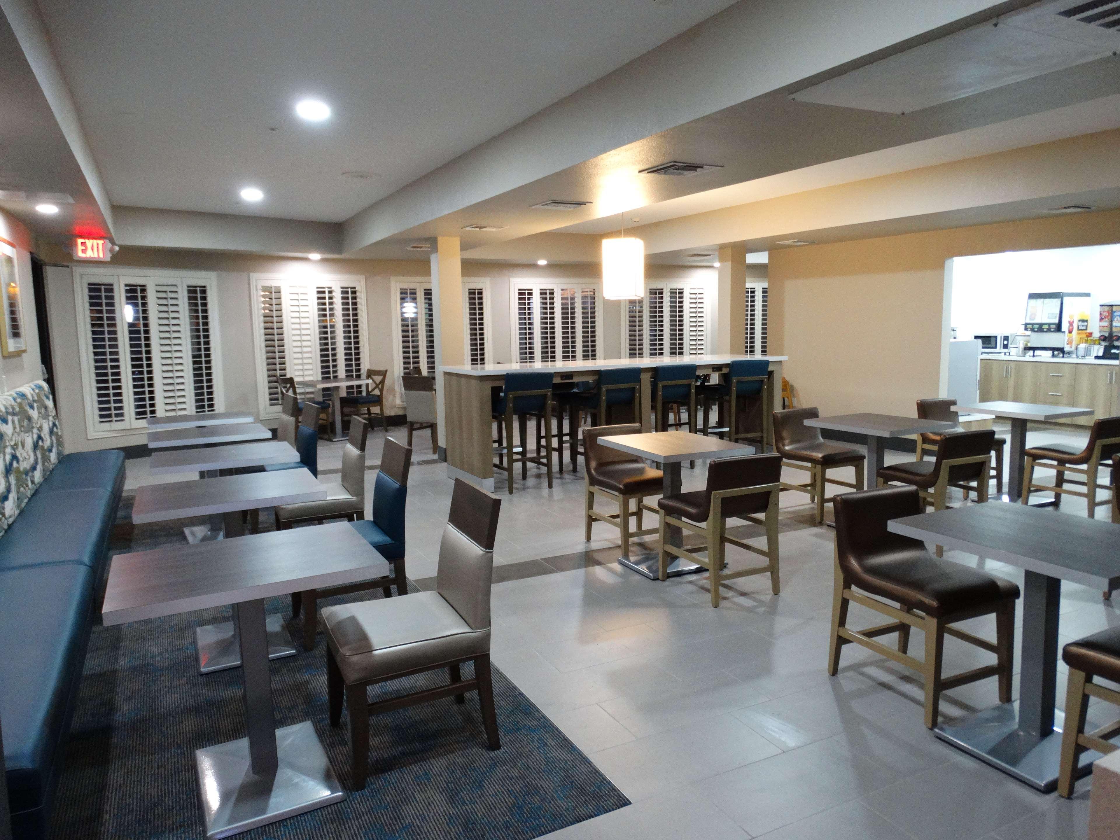Best Western Plus Safford Съоръжения снимка